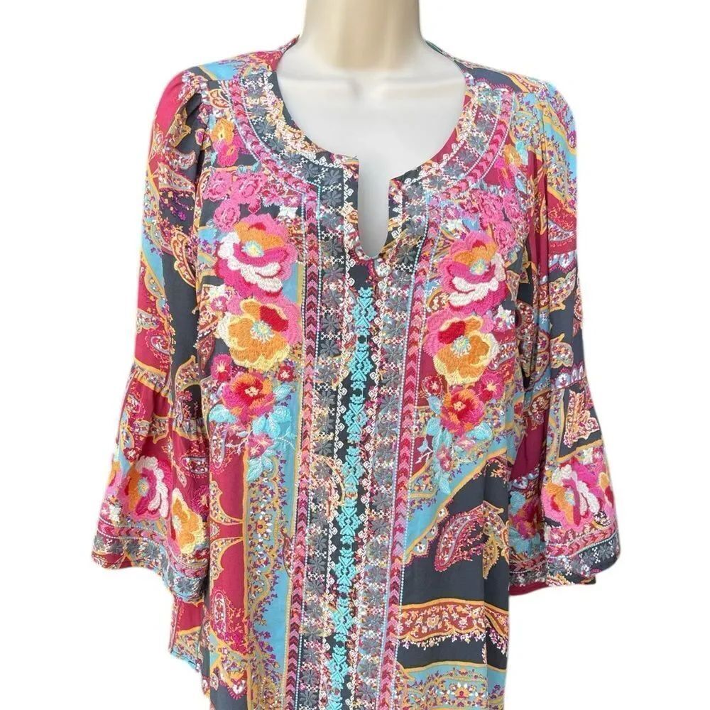 Savanna Jane Multicolor Floral Tunic Top embroidered Bell sleeve colorful Small